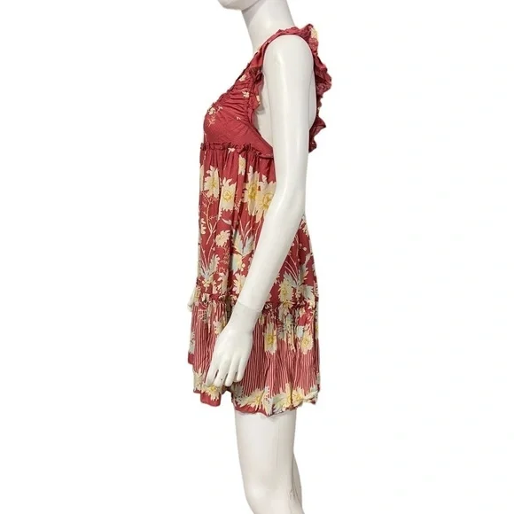 Free People Bali Wild Daisy Slip in Renaissance Red
New - Picture 4 of 8
